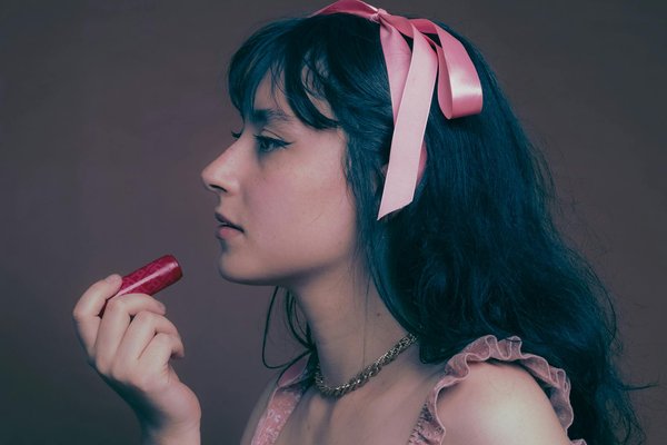 Mastering Cape Style in the UK: How to Wear a Cape Without Going Overboard